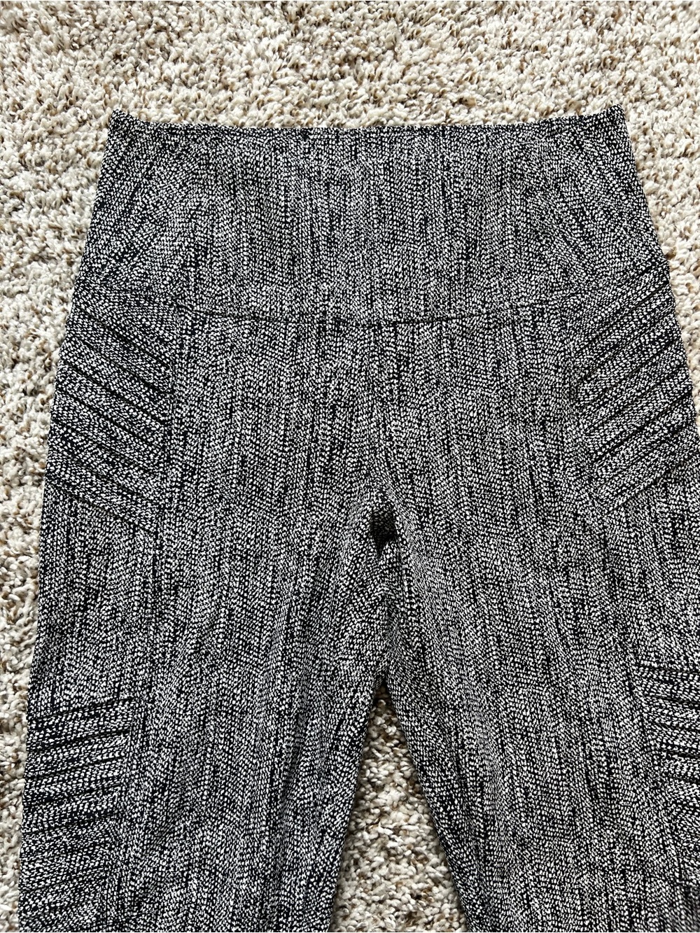 Athleta Delancey Textured Moto Tight Sz S - Picture 4 of 11
